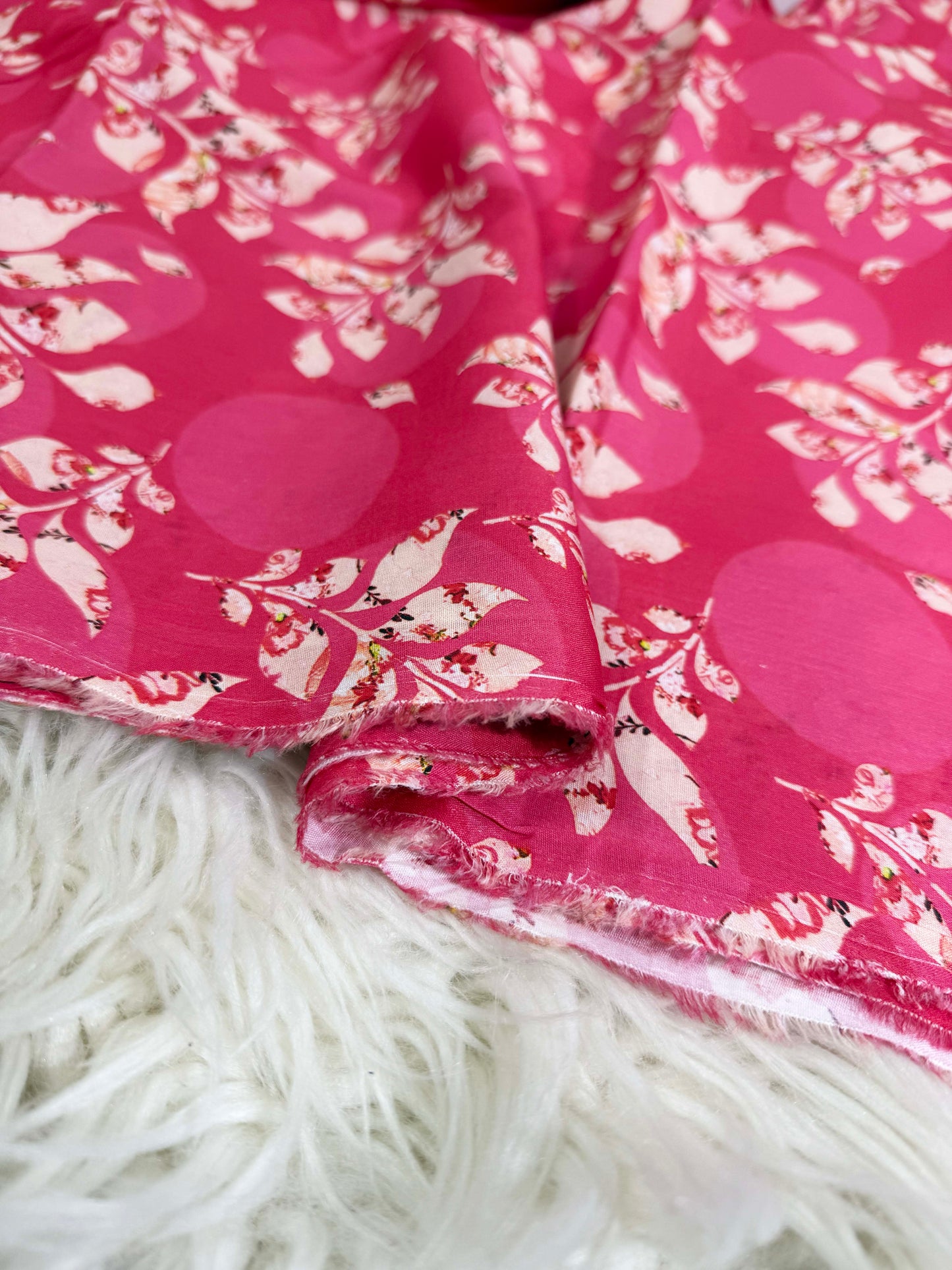 2Piece – Printed Lawn L2P101