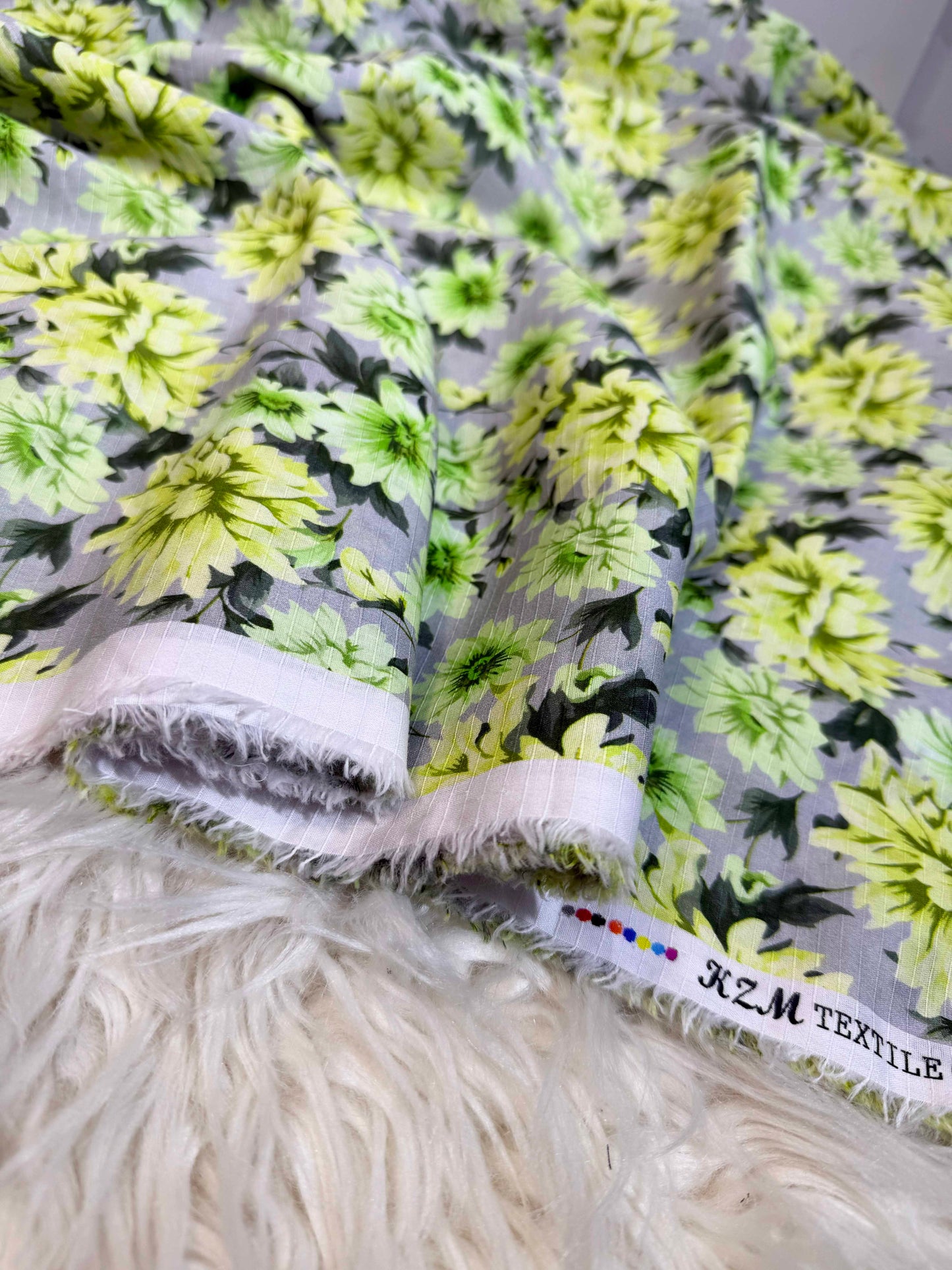 2Piece – Printed Lawn L2P121