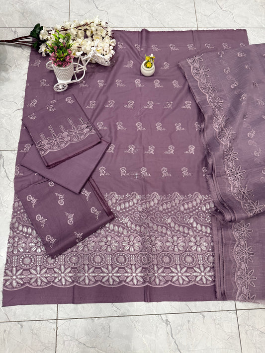 Luxury Lawn Embroidered Suit LW010