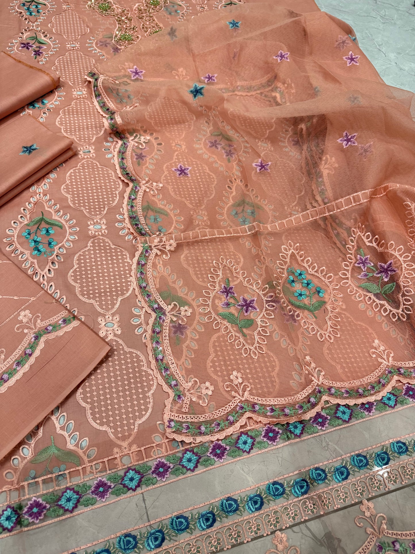 Luxury Lawn Embroidered Suit LW011