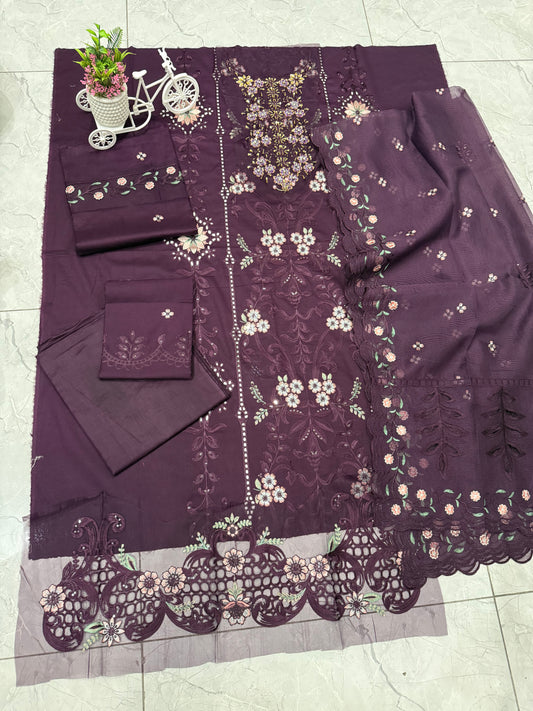 Luxury Lawn Embroidered Suit LW018