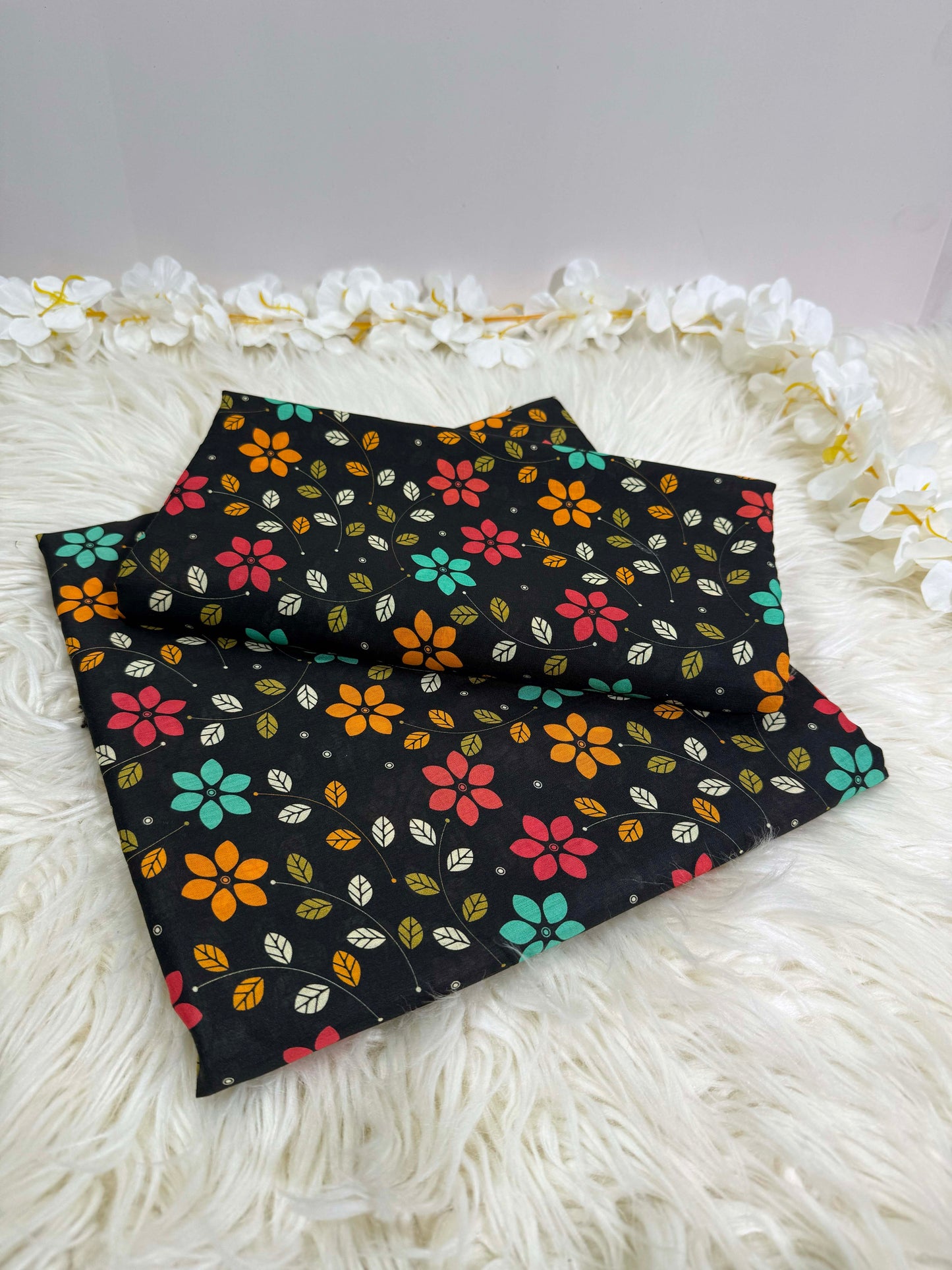 2Piece – Printed Lawn L2P102