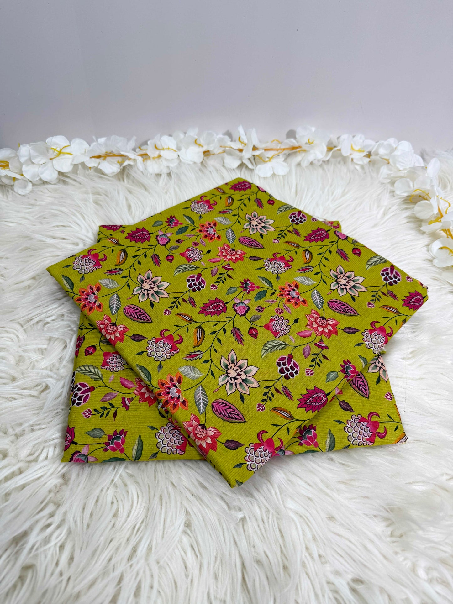 2Piece – Printed Lawn L2P103
