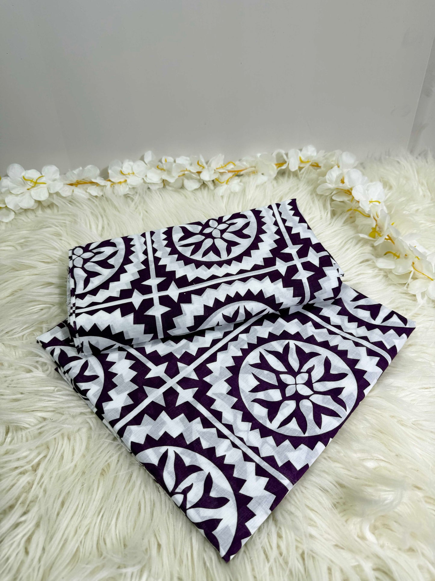 2Piece – Printed Lawn L2P109