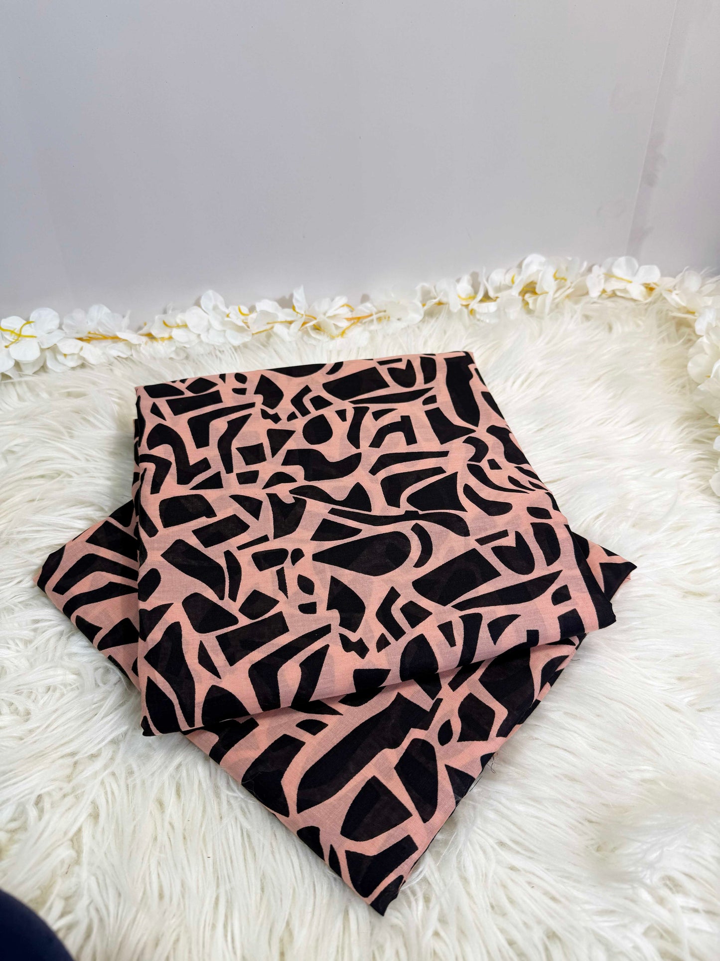 2Piece – Printed Lawn L2P112