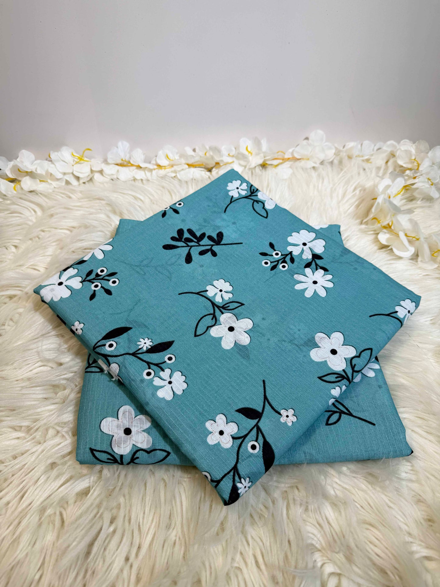 2Piece – Printed Lawn L2P125