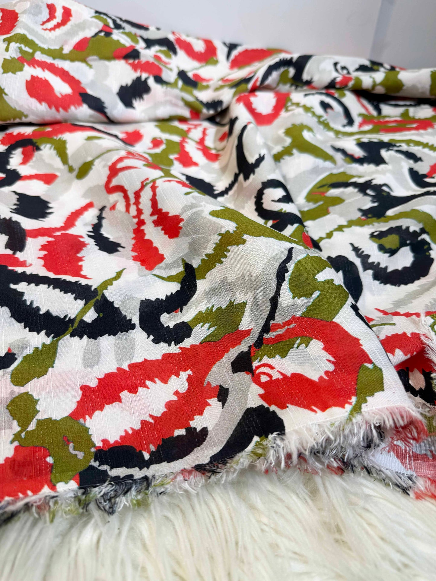 2Piece – Printed Lawn L2P131