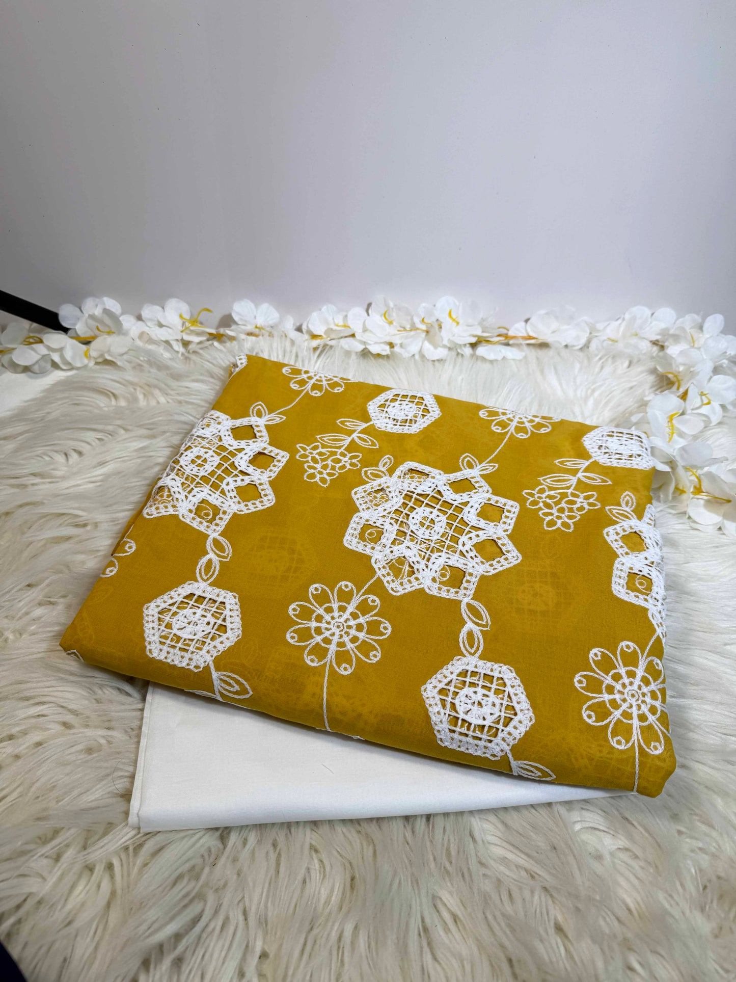 2Piece – Printed Lawn L2P135