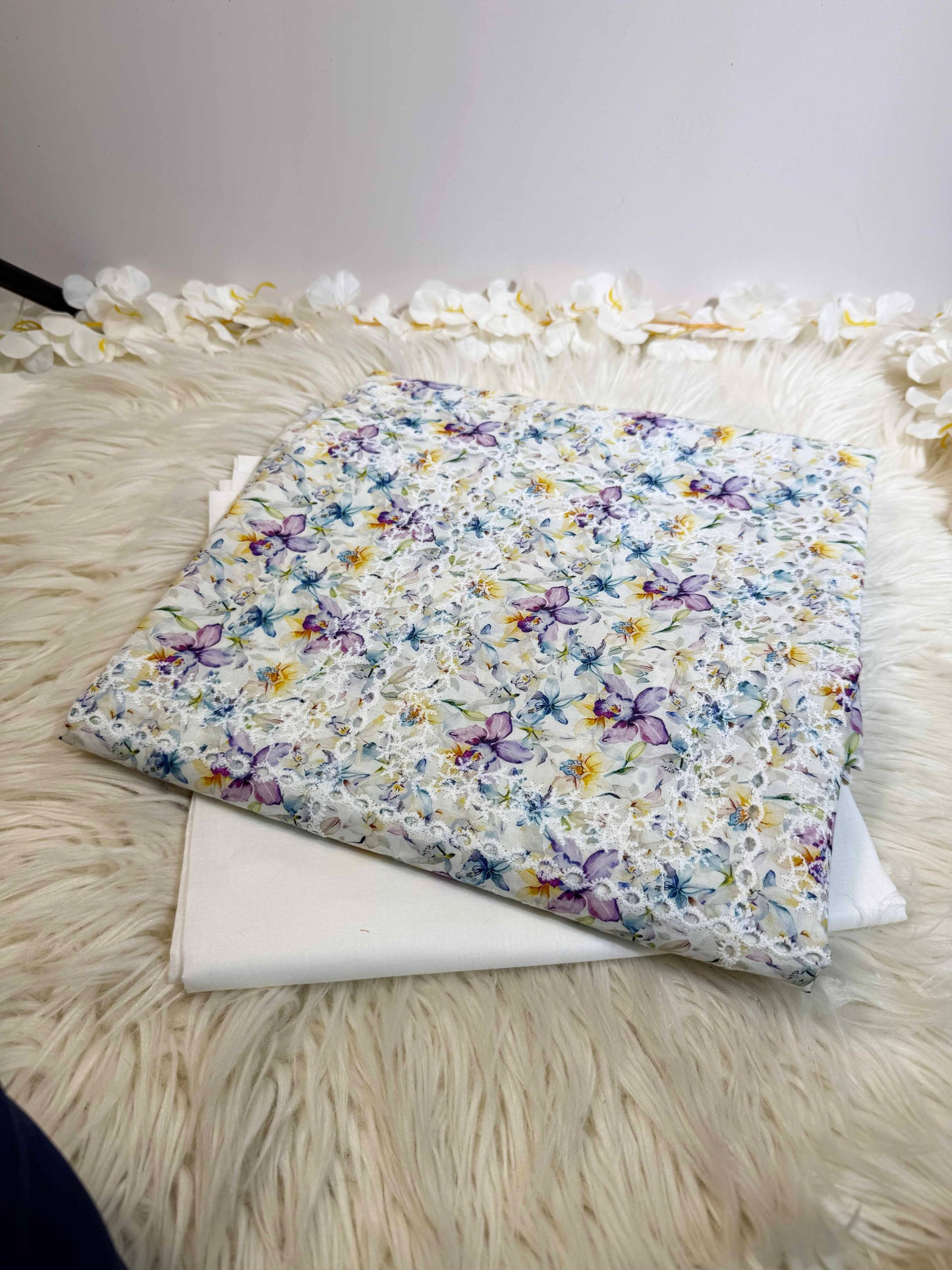 2Piece – Printed Lawn L2P139