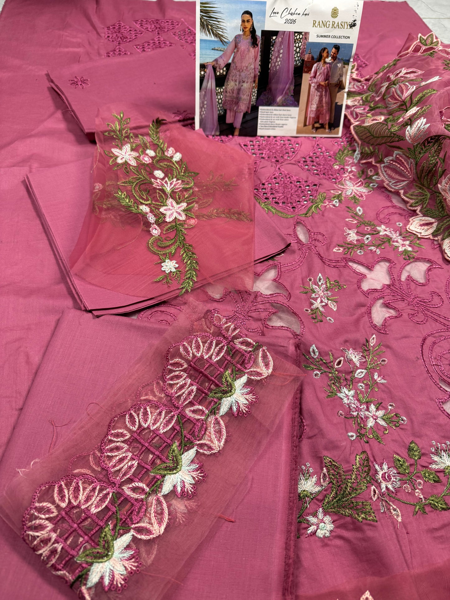 Luxury Lawn Embroidered Suit LW031